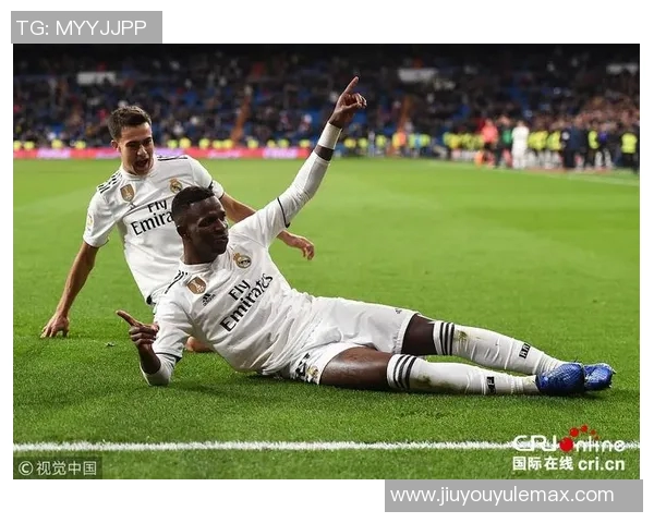 西班牙足协将重新审查维尼修斯倒地未判点球事件引发关注